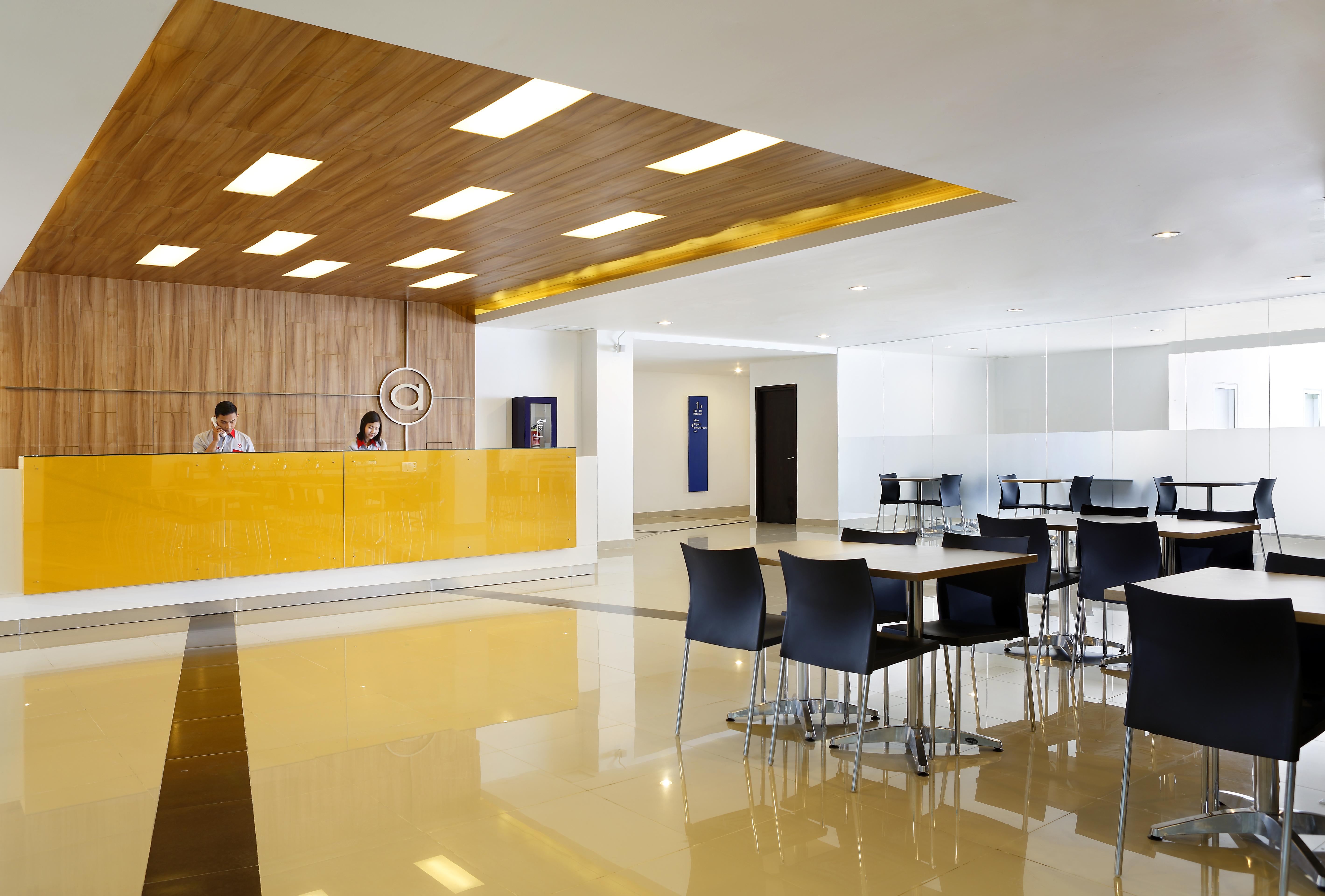 Amaris Hotel Ponorogo Extérieur photo